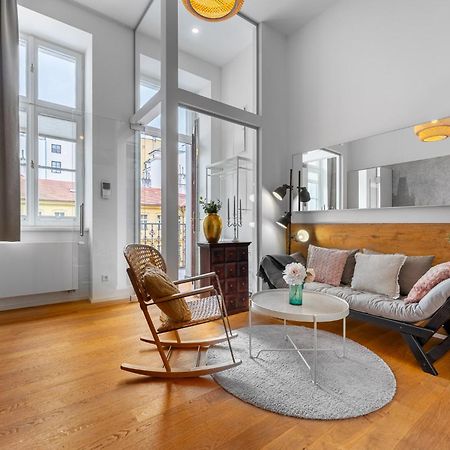 Elegant Apartments Located In The Centre Of Prague Luaran gambar