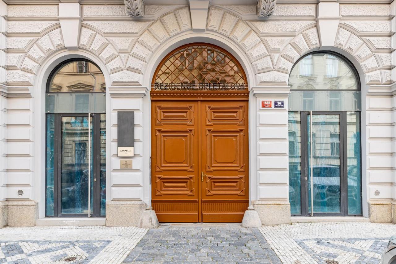 Elegant Apartments Located In The Centre Of Prague Luaran gambar