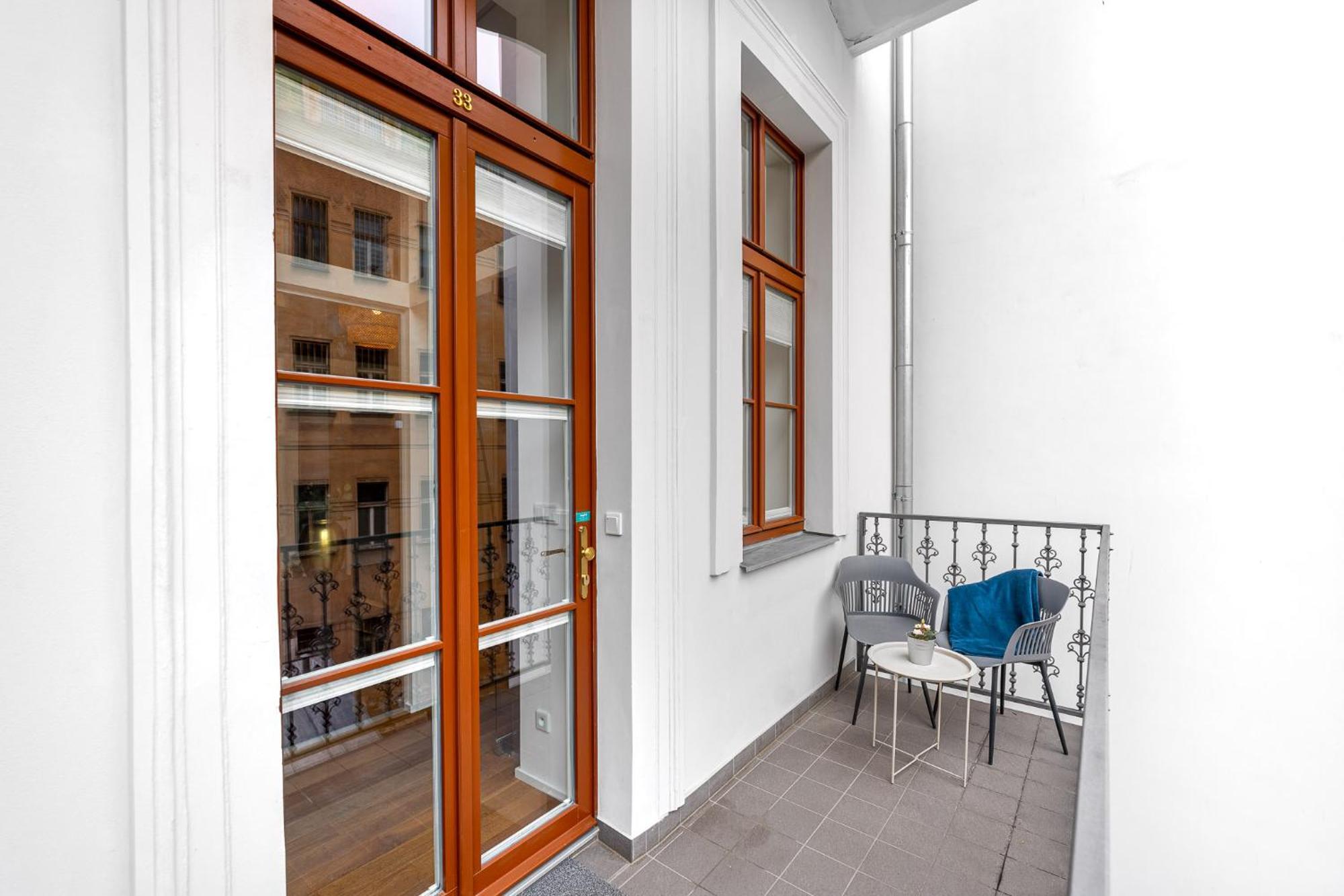 Elegant Apartments Located In The Centre Of Prague Luaran gambar