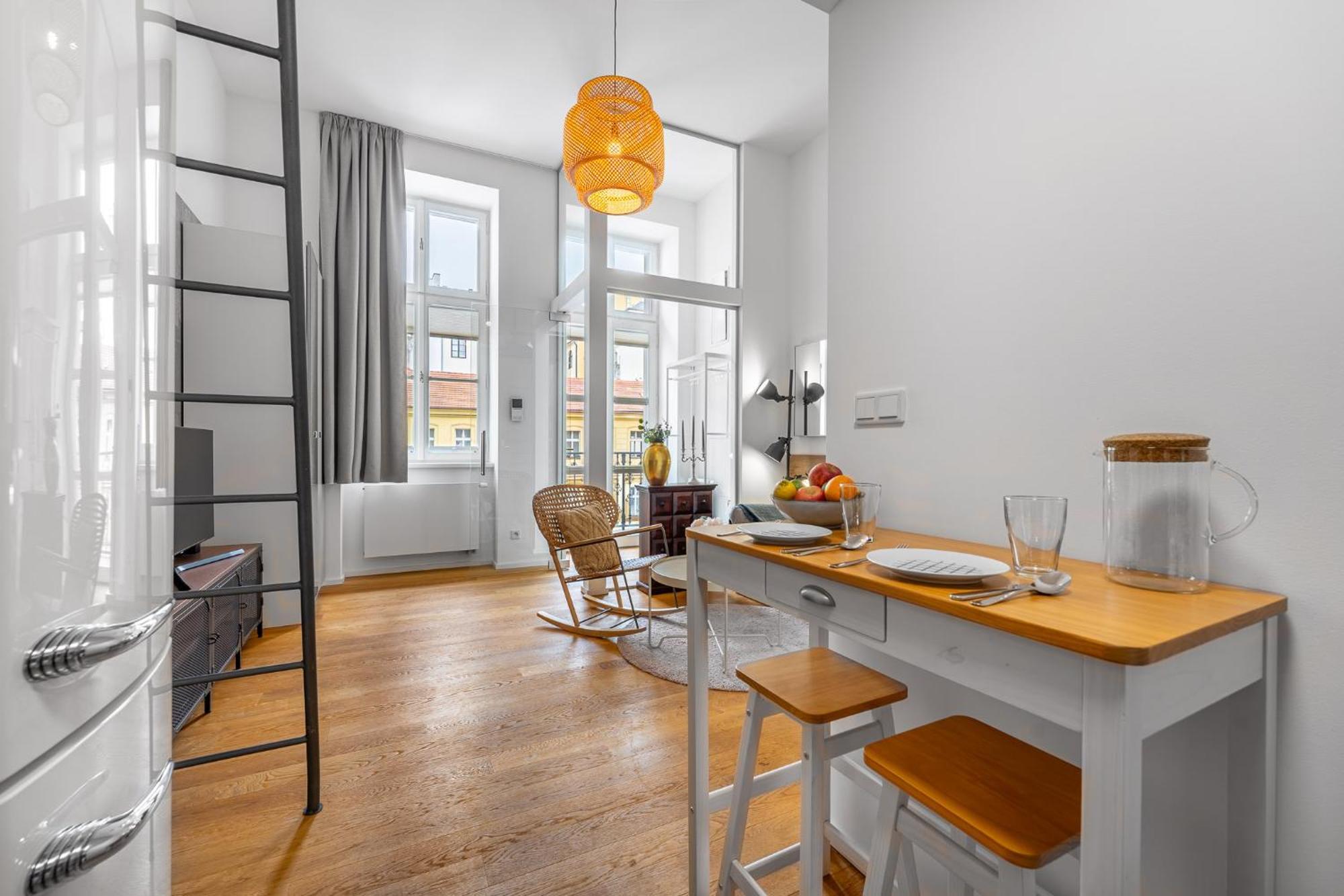 Elegant Apartments Located In The Centre Of Prague Luaran gambar